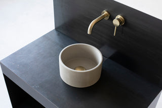 Tiny Tub \ Natural Gray \