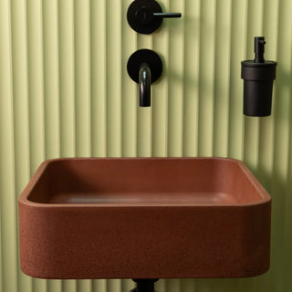 Boxy Basin \ Brick Red \